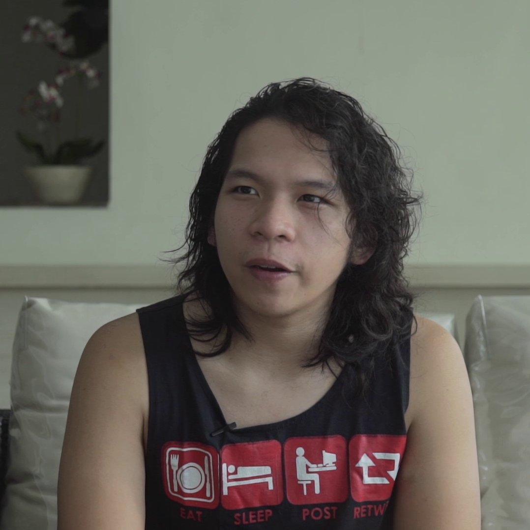 The #PWOGs tweet media