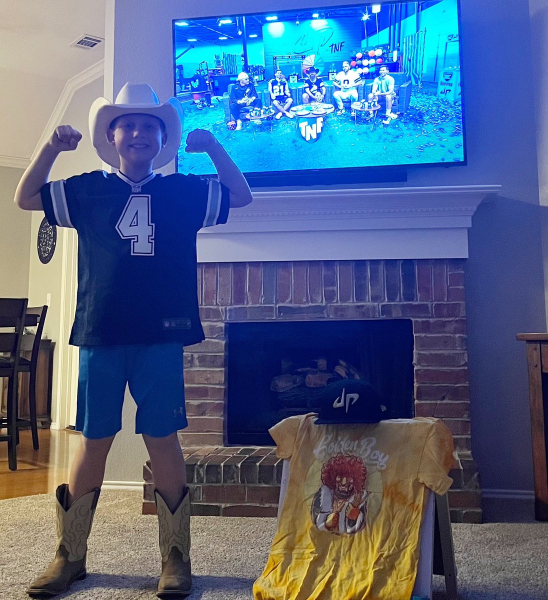 Casey Weg (@caseyweg) on Twitter photo His two favorites…Dude Perfect and the Cowboys! 🏈 <a href="/dudeperfect/">Dude Perfect</a> <a href="/nflonprime/">NFL on Prime Video</a> #tnfdudeperfect #TNFonPrime His two favorites…Dude Perfect and the Cowboys! 🏈 <a href="/dudeperfect/">Dude Perfect</a> <a href="/nflonprime/">NFL on Prime Video</a> #tnfdudeperfect #TNFonPrime