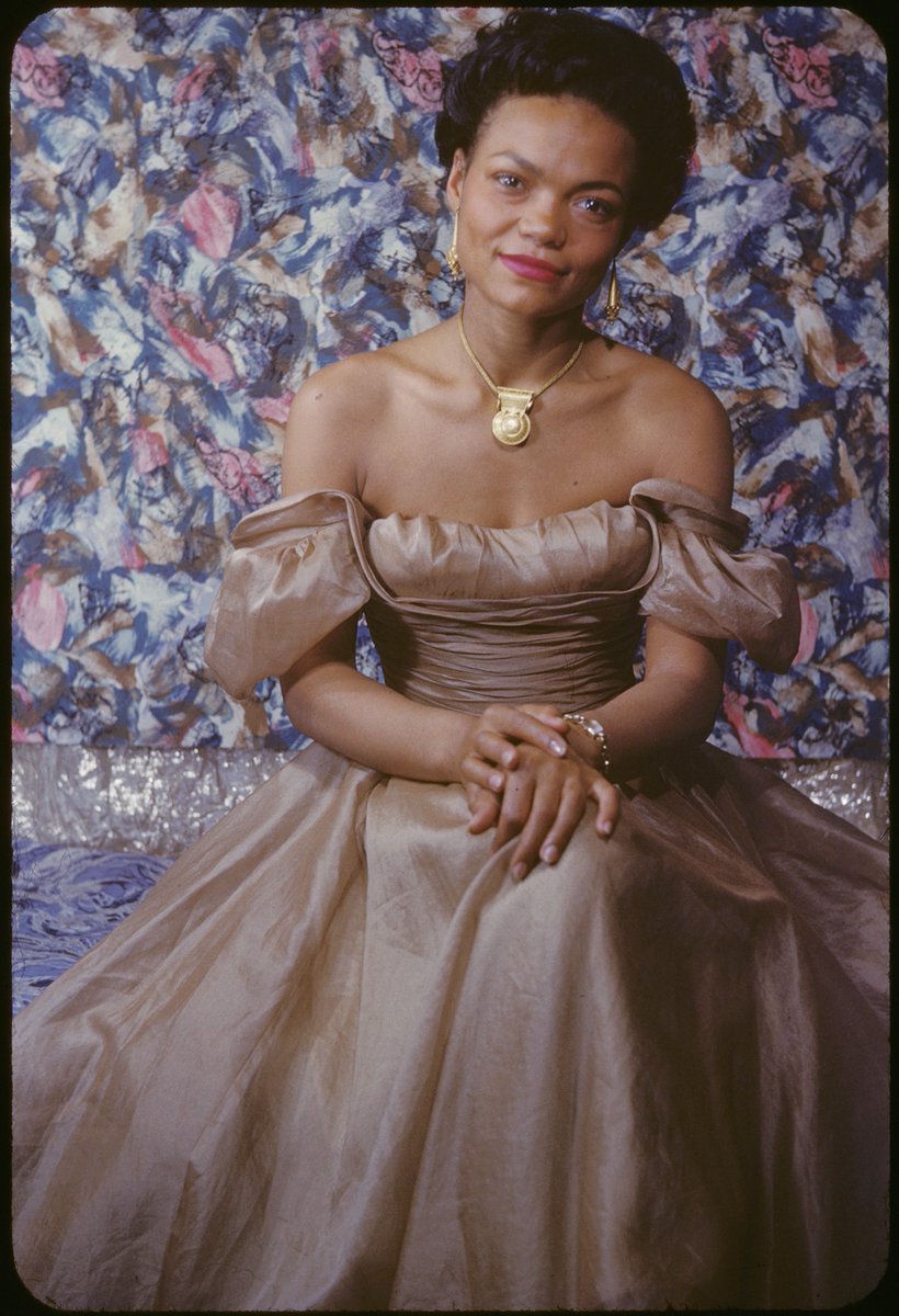 BeineckeLibrary's tweet photo. Eartha Kitt 
Van Vechten photographs, 1952 https://t.co/GbTNoacgkT https://t.co/N64IJSqHTE