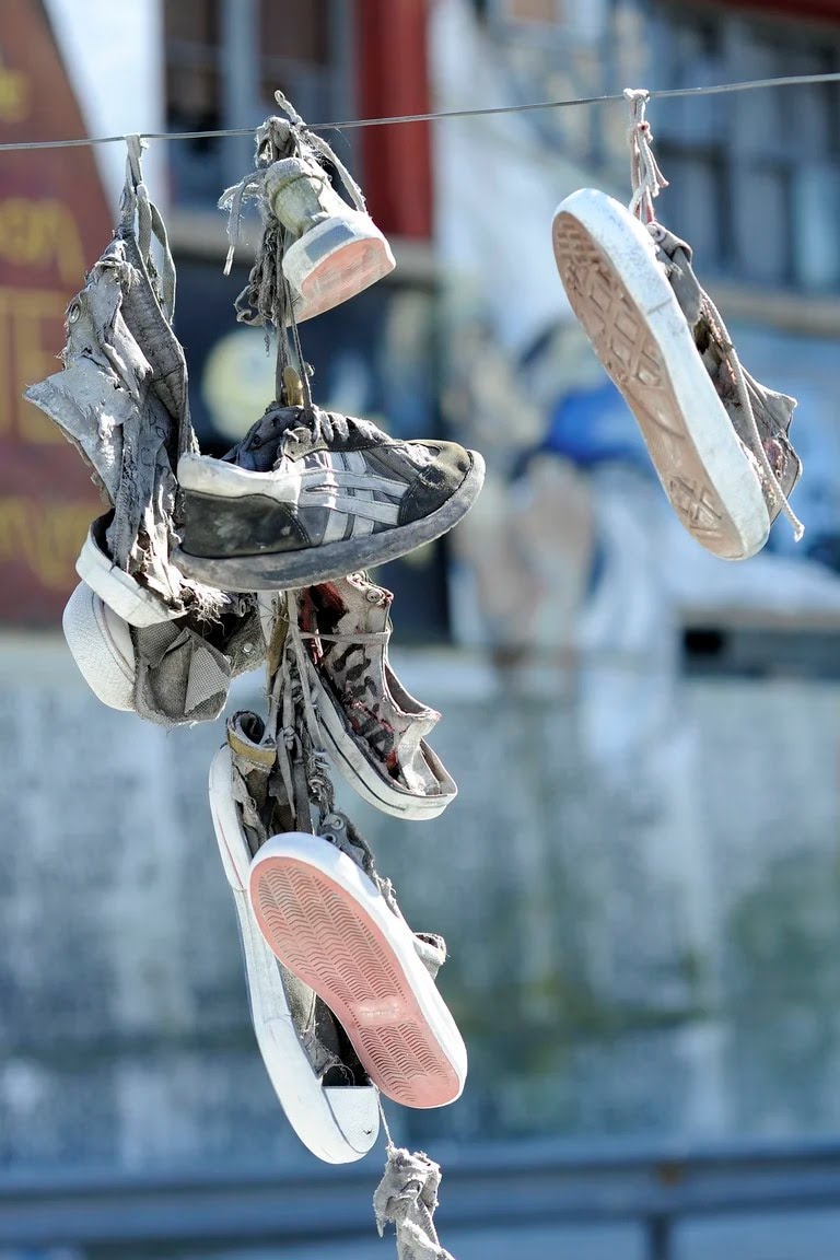 Por los 194 fallecidos, por los sobrevivientes, por las familias, por los que sobrevivieron esa noche pero no soportaron el peso de la tragedia. Por los que buscan justicia. Por todos. Porque no haya otro Cromañón. 

30 de Diciembre, me niego esta noche a olvidar.