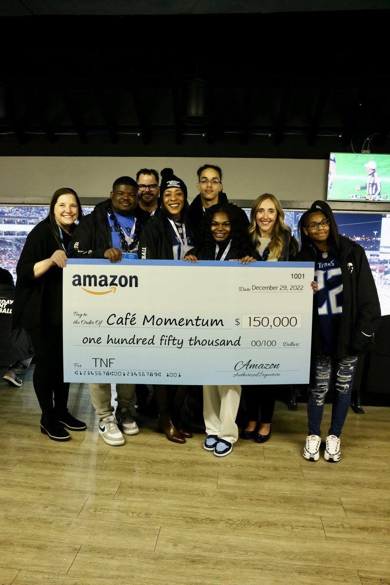 NFLonPrime's tweet image. .@Titans owner Amy Adams Strunk and Nashville mayor John Cooper presented a check with the @cafemomentum beneficiaries!
