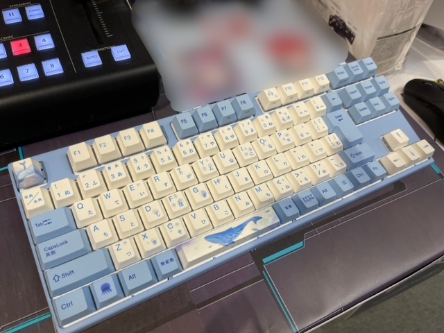 kurosawaekimae's tweet photo. 【ゲーミング】VARMILOのキーボード入荷しました~!sakura🌸とSEA Melody🐳 めちゃくちゃかわいい!日本語配列なので、ゲーマーじゃない方もおすすめ😍
#ふもっふのおみせ #VARMIL https://t.co/PPqcTLjzxt