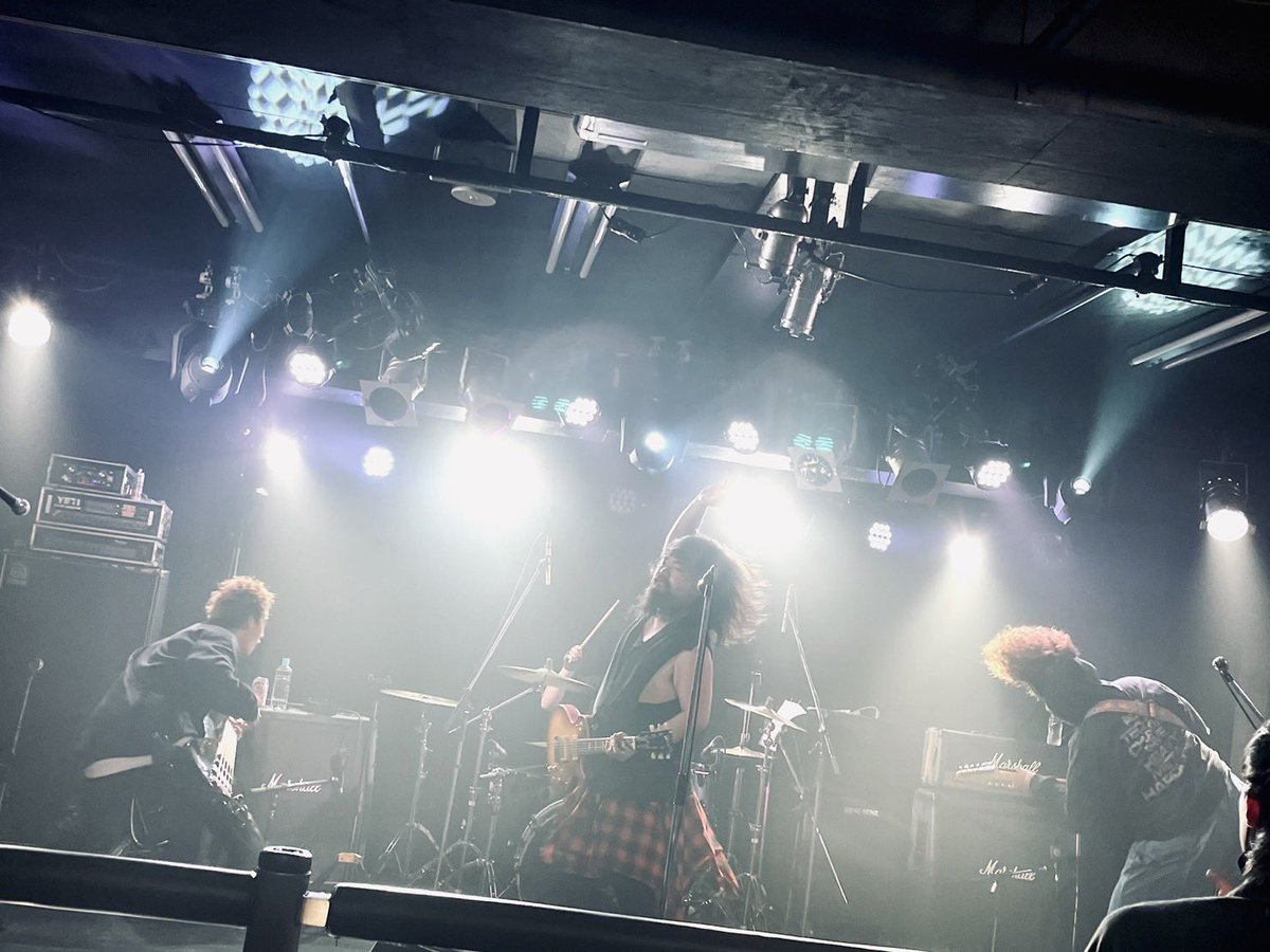 NaKK_RockStar's tweet photo. 【NaKK BAND】
2022.12.29 at DROP
B-1 GRANDPRIX 2022
THANK YOU I LOVE YOU
#NaKK
#NaKKBAND https://t.co/inua0HgKui