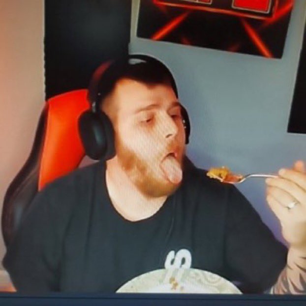 LowkeyKayla1373's tweet photo. @Goated_Himself same stream and everything 😂 https://t.co/6pVKIe83nt