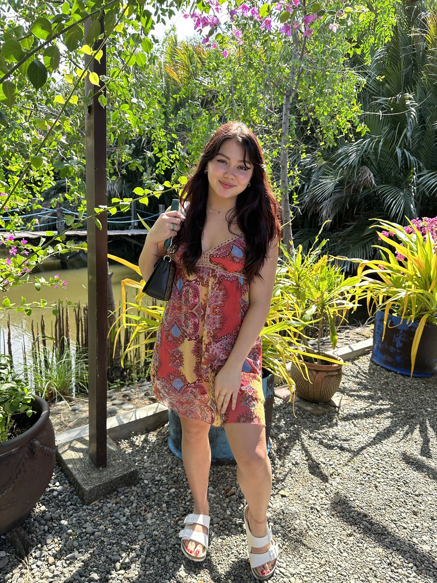 bebyjoyy's tweet photo. i won’t be annoying anymore but i really had the best vacation 🤍 https://t.co/xn4dzcJ7VR