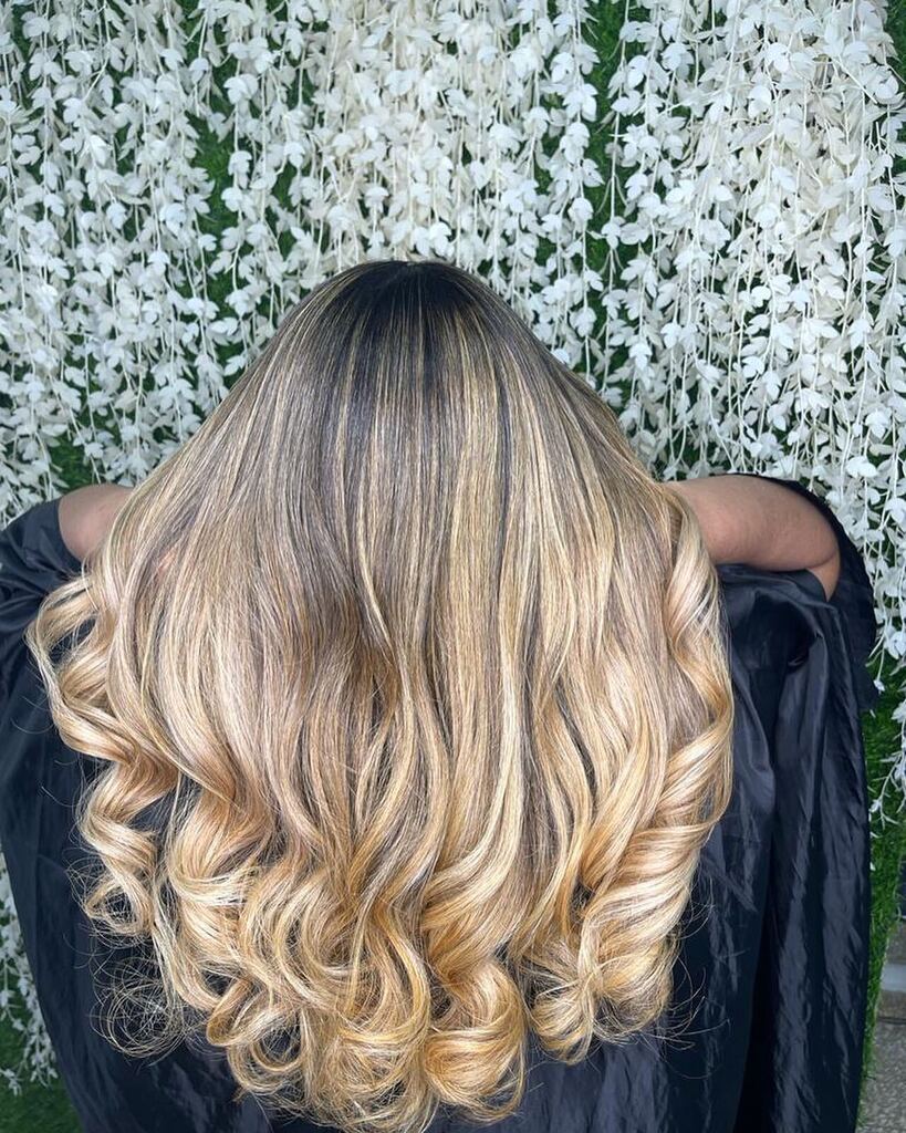 elisa_salon's tweet photo. Porque este fin de año promete más allá!! 

#balayage #balayagehighlights #balayageombre #blonde #blondie #blondehair https://t.co/GcetGtxOwx Porque este fin de año promete más allá!! 

#balayage #balayagehighlights #balayageombre #blonde #blondie #blondehair Porque este fin de… https://t.co/WkAtopvseY