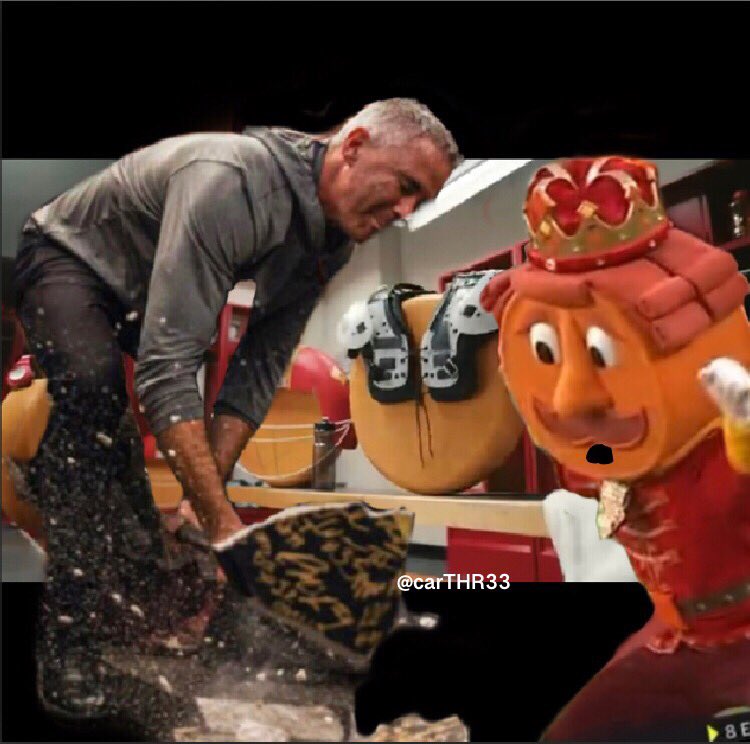 carTHR33's tweet photo. @FSUFootball @jordantrav13 @GibbonsDillan @RocboyReese @robertscottOL @Jaz2K_007 @DmitriEmmanuel #CheezItBowl #GoNoles #FSUvsOU https://t.co/5jqgRmQfp6