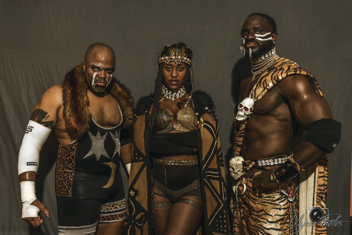 💡 U N D E N I A B L E 💡
.
.
#africanwomanwrestler #nunation #queen