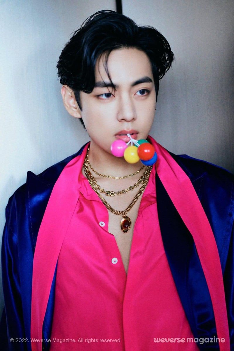 ValThJk's tweet photo. QUE BENDICIÓN DIOSMIOSANTO!!!! 

FOTOS DE LOS CHICOS PARA EL QUIZ DE HYBE BOYS [4/7] https://t.co/njydAEDYgG