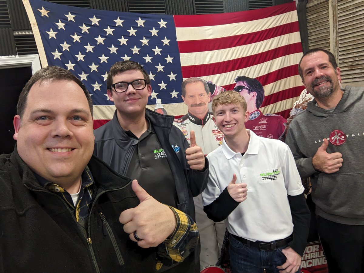 jeremiahmorrell's tweet photo. Another great episode of #BHOL with @TheOnePizzaMan @runnings_racing and @92dakotahd
From future 8 racing to Daytona. From High School math to Talladega with your car in the race.
https://t.co/9BwTbF8WND https://t.co/Iw3a8ecVfo