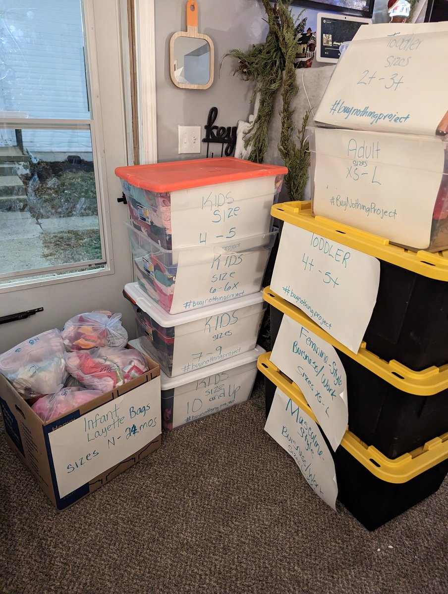 wickedlala's tweet photo. Today 4 months of organization and planning came to fruition. We connected at least 40 locals with their clothing- including sharp interview and professional job attire
NEVER ceases to amaze me how @KansasCity comes together. Community over Corporations
#buynothingproject https://t.co/J6jPtMzHKm