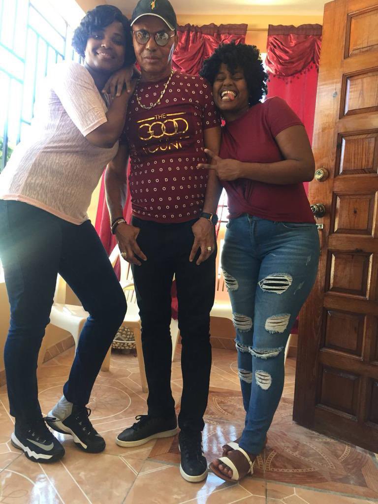 OdiusM's tweet image. Se t yon love san parèy pou ou jodia papa mt kontan wew anpil nou byen enjoy ou