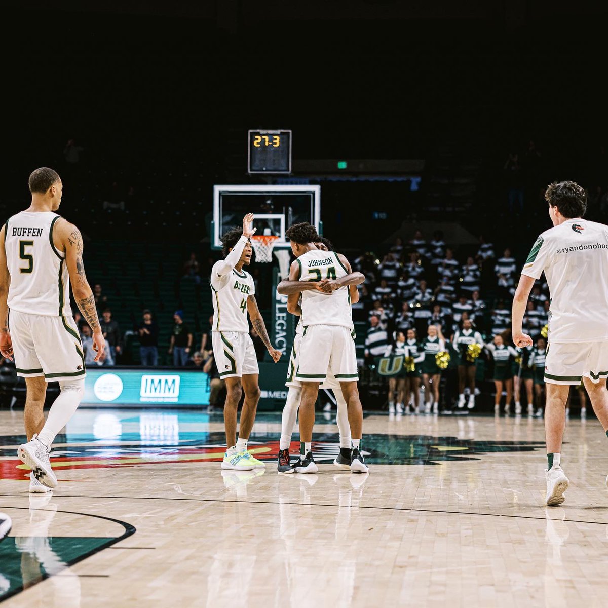 UAB_MBB's tweet photo. The future is bright.

#WinAsOne | @Smoovlikbutta1 https://t.co/ryd3atyOZW