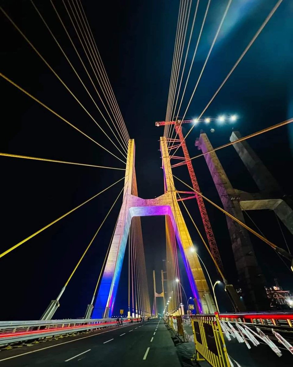 DajiSalkar's tweet photo. A proud moment for Goa as world class connectivity between North & South Goa has now been achieved with the opening of the iconic #NewZuariBridge
Thanks to our #DoubleEngineSarkar
#ConnectingGoa
#PragatiKaHighway https://t.co/M4FLysCSrI