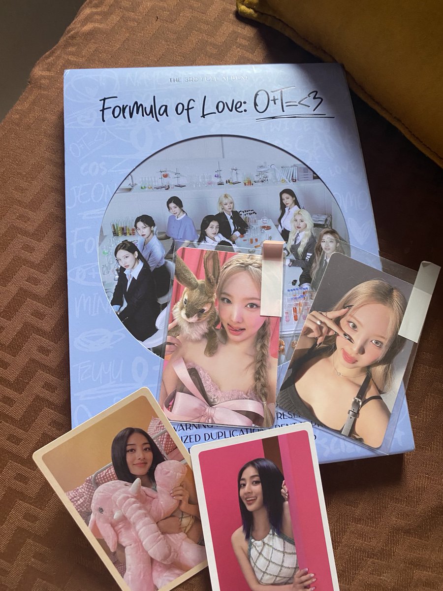 twisopi's tweet photo. SOPI NAYEON BUNNY HAVERR <33  thANK U @jjw_ws #jjwws_proofs 🫶🏻🫶🏻🫶🏻 https://t.co/CQSSAw6xuR