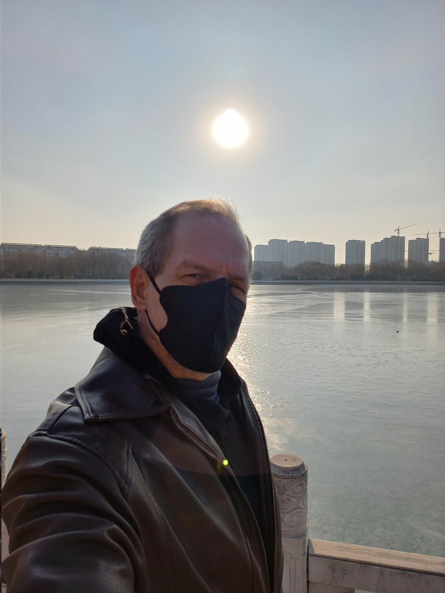 jorge_nazabal's tweet photo. Happy New Year to All! 
#china #cubanpainter #art #photography #surrealism #landscapephotography #IgnacioNazabal https://t.co/1j3GkwTqVq