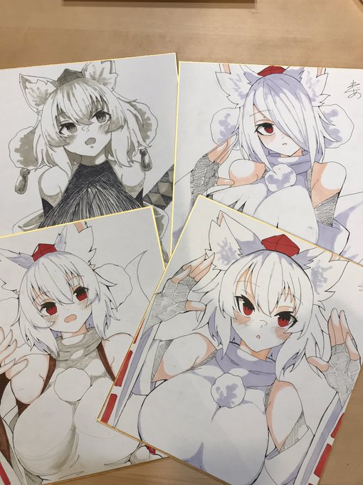 明日の色紙です。時間あればもう一枚描くかも…。
カラーとモノクロで値段変える予定です。 