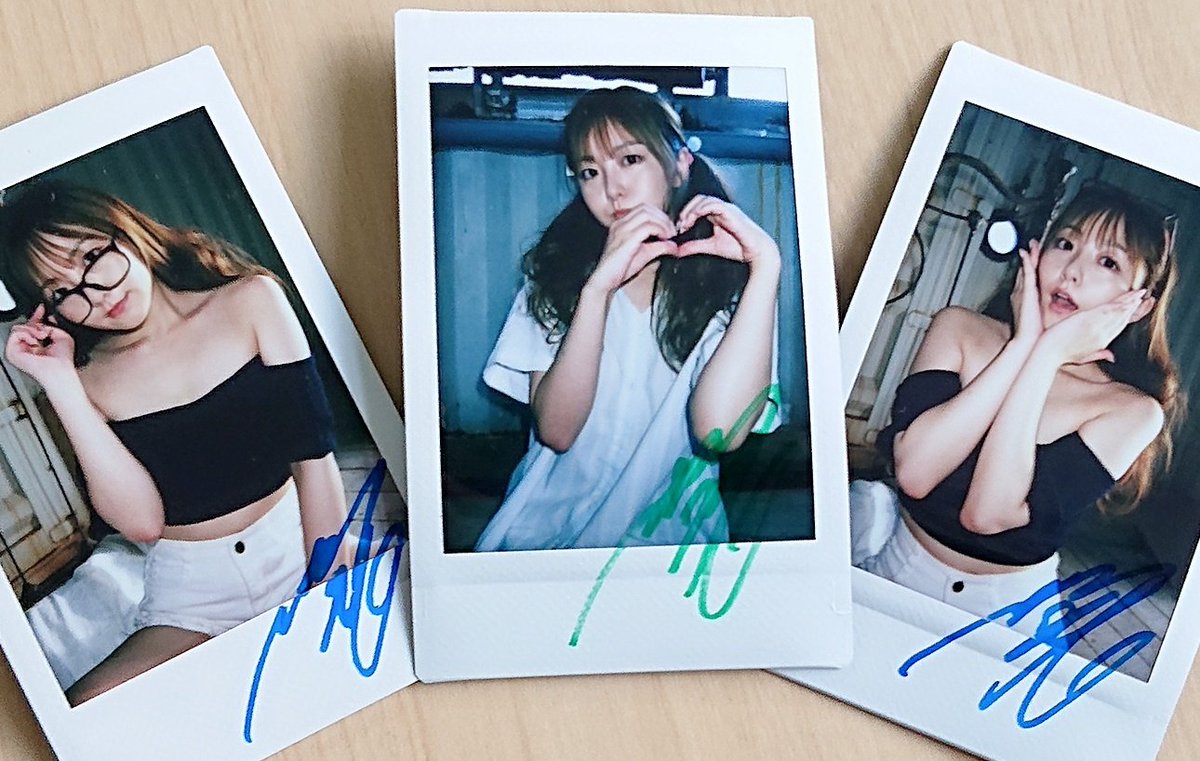 青空ひかり　チェキ写真セット 青空ひかりサイン入りチェキ - メルカリ