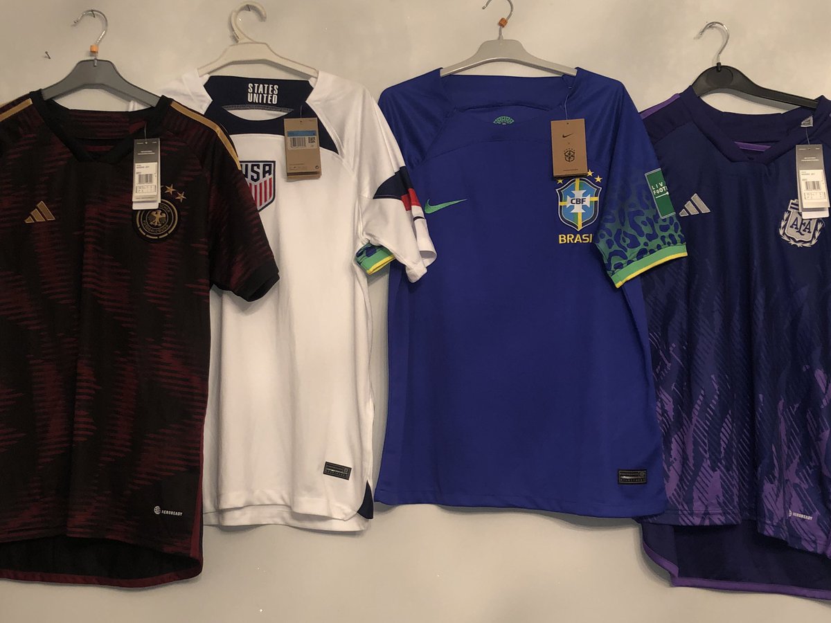 maxiikits's tweet photo. 🏆 Tentez de gagner un maillot de ton choix ! 

Pour participer : 

1⃣ RT + Follow 
2⃣ Taguez un ami 

TAS ce lundi 

https://t.co/QknhYsMz0R

📸[@SungLiwa] https://t.co/fIcAgh5nFs