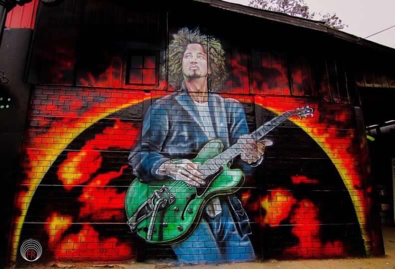 Grunge Online Club on Twitter: "Chris Cornell Mural, Santiago Chile ð¨ð±"