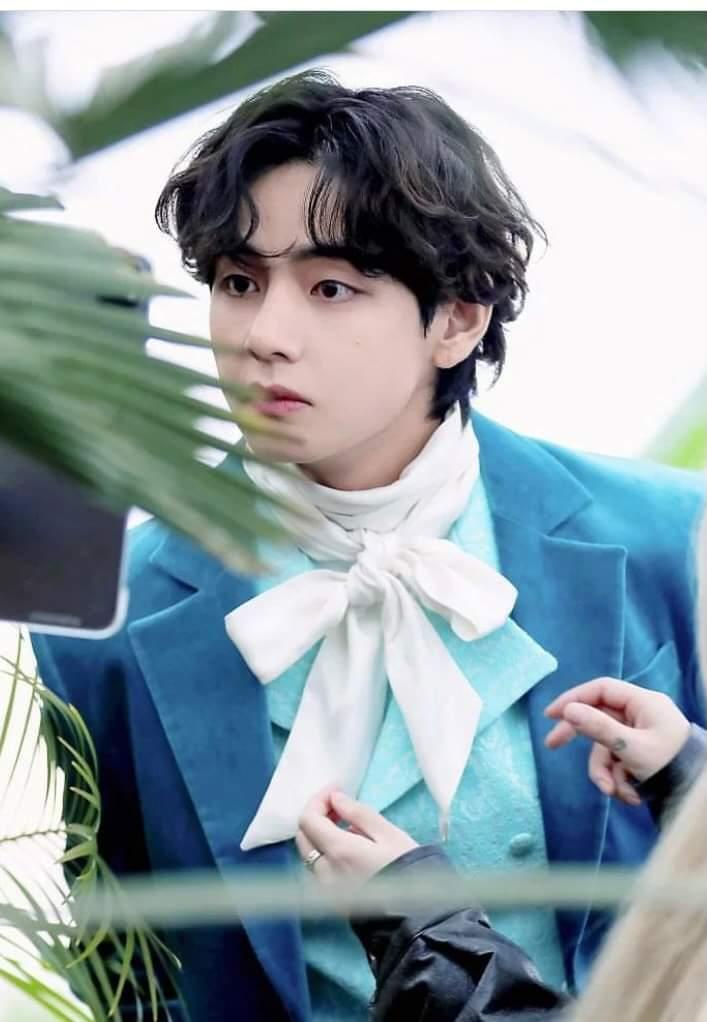FTV0395's tweet photo. Happy Birthday to my winter bear,
so blessed to have you 💜
happyyyy birthdayyyy to my cutipie,my prince,
my idol and so on,love you so much. 
Gonna stay with you until 
the last phase of our life 💜💜💜💜🎉🎉🎉
#HappyTaehyungDay #HappyTaeDay #HappyBdayV https://t.co/icAVRSsqRM
