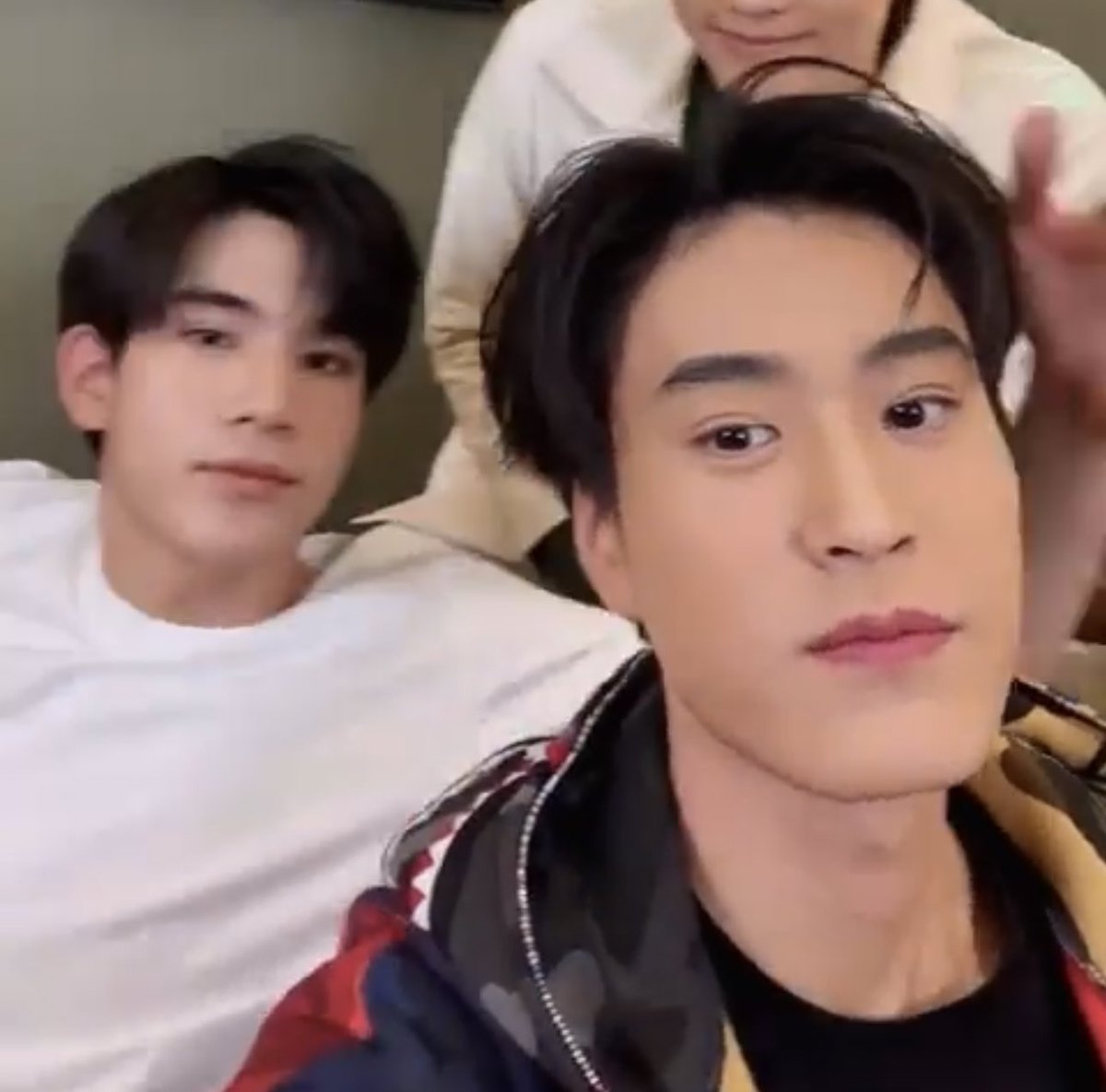 opel_zuza's tweet photo. จมนฟหยุมกันไม่พัก 55555555555555 
#เจมีไนน์โฟร์ท 
#MySchoolPresidentLIVE https://t.co/os7eS6dB9Z
