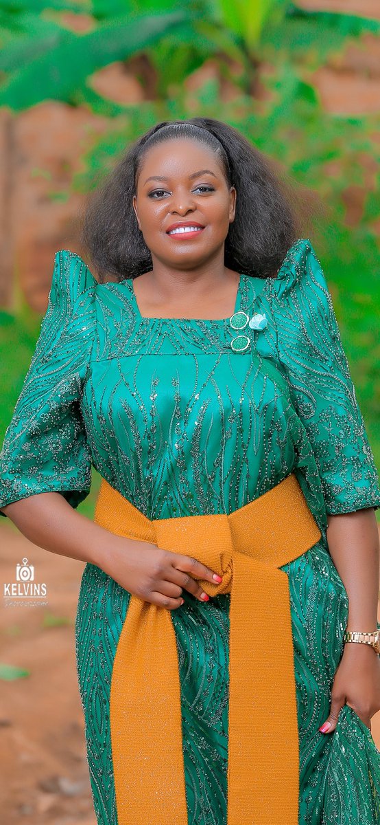May God bless all singles with good wives and husbands in 2023.

May he bless those who are married with happiness.

To a childless marriage, may 2023 become a  year of joy, may God bless you with children in Jesus's name,
Amen.
Good morning 

#MukyalaTusimbudde