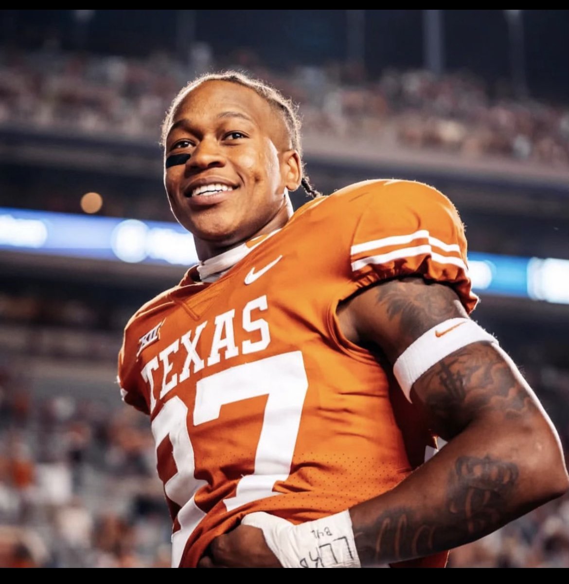 Christine Blackwell tweet media