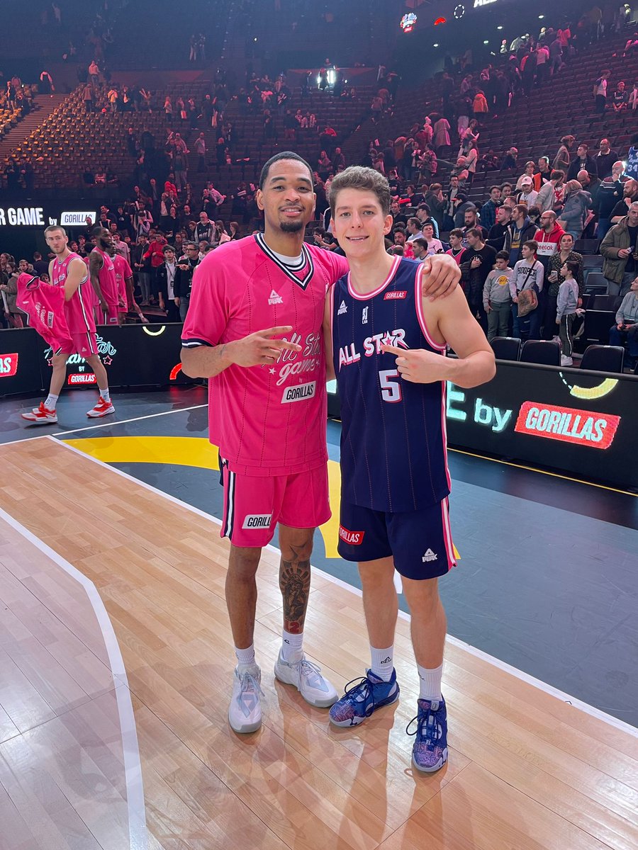 JL Bourg Basket tweet media