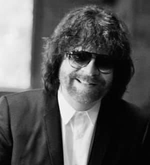 Happy 75th birthday to the legend that is Jeff Lynne!    xx 