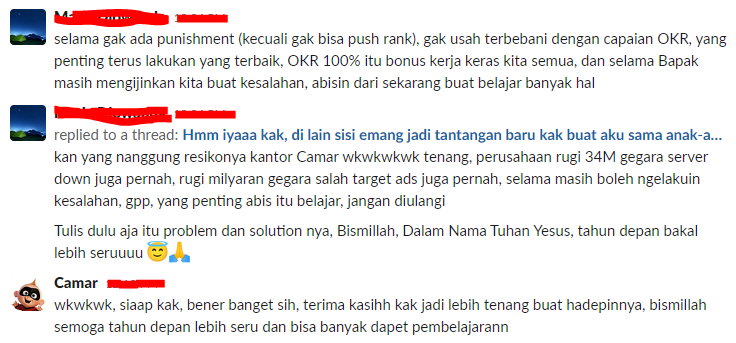 IniCamar's tweet photo. Seringkali orang lupa kalau benefit enggak cuma sebatas gaji dan bonus, atasan yang baik, kompeten, dan bisa bantu orang di sekelilingnya berkembang itu termasuk benefit yang mahal.

Bersyukur banget punya atasan yang sevisi, semoga bisa belajar banyak hal tahun depan! https://t.co/x5EQCXyBvG