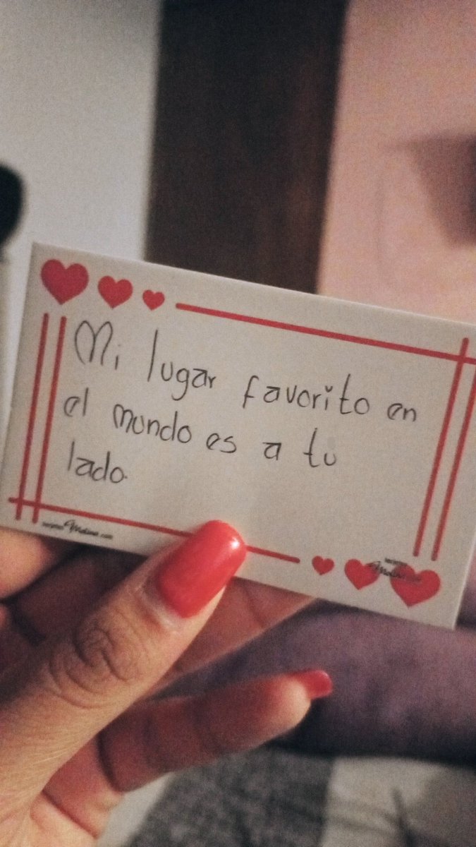 Fershalala_'s tweet photo. Alguien venga a pellizcarme, al fin estoy en la relación que siempre soñé 🥺❤️ https://t.co/2W2rwtpULy