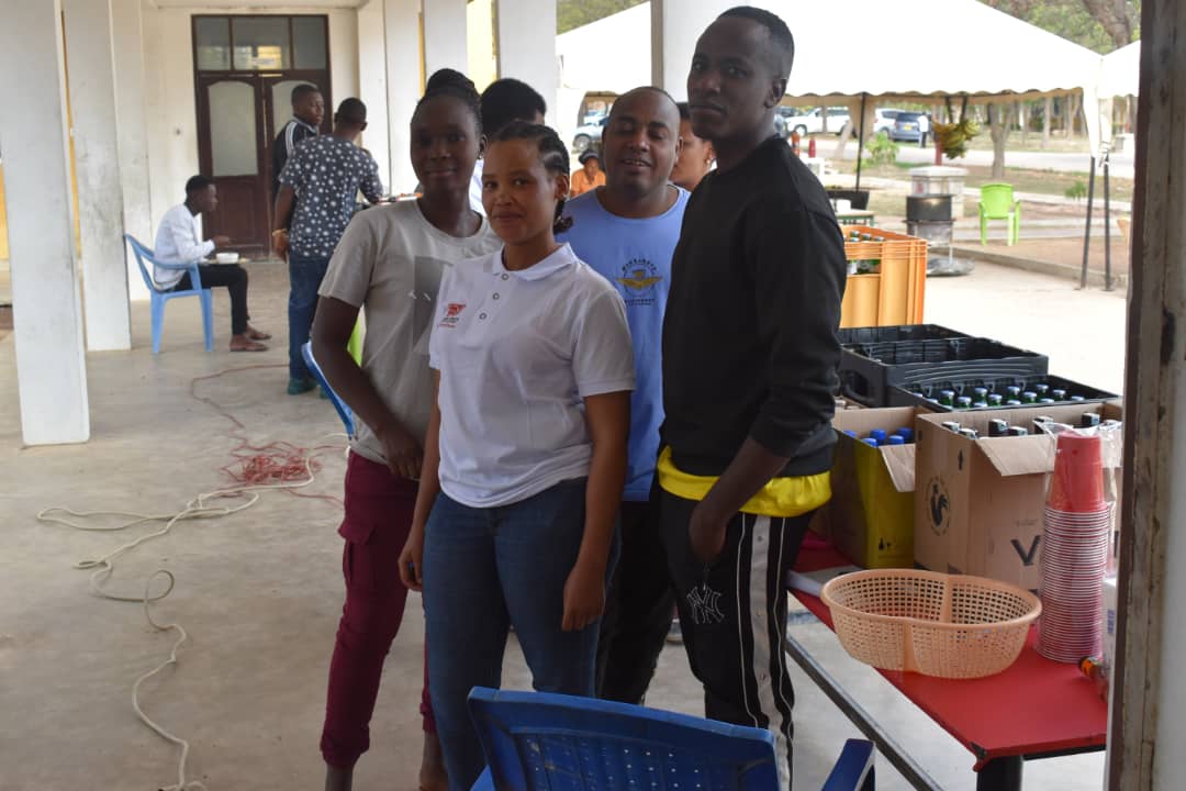 Tinhode1's tweet image. Friday 30 dec 22