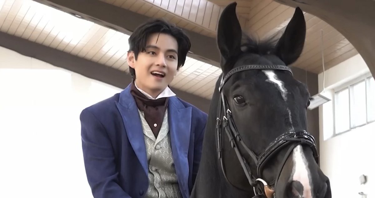 Taehyungimpact's tweet photo. Prince taehyung riding horse in action! https://t.co/2QgJCFlF6E