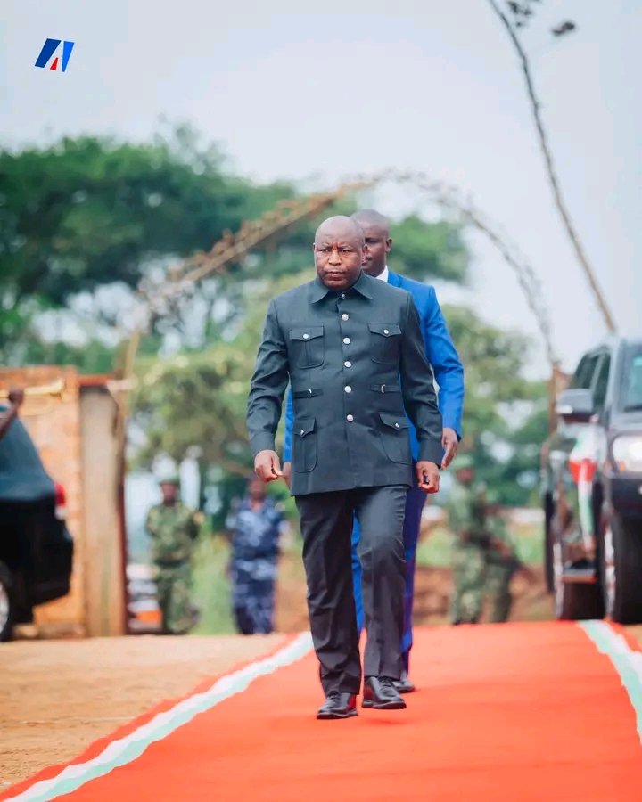RIght now I'm listenin my President <a href="/GeneralNeva/">SE Evariste Ndayishimiye</a> speaking about our homeland life progress! 
#Burundi  #Abatwip #GeneralNeva