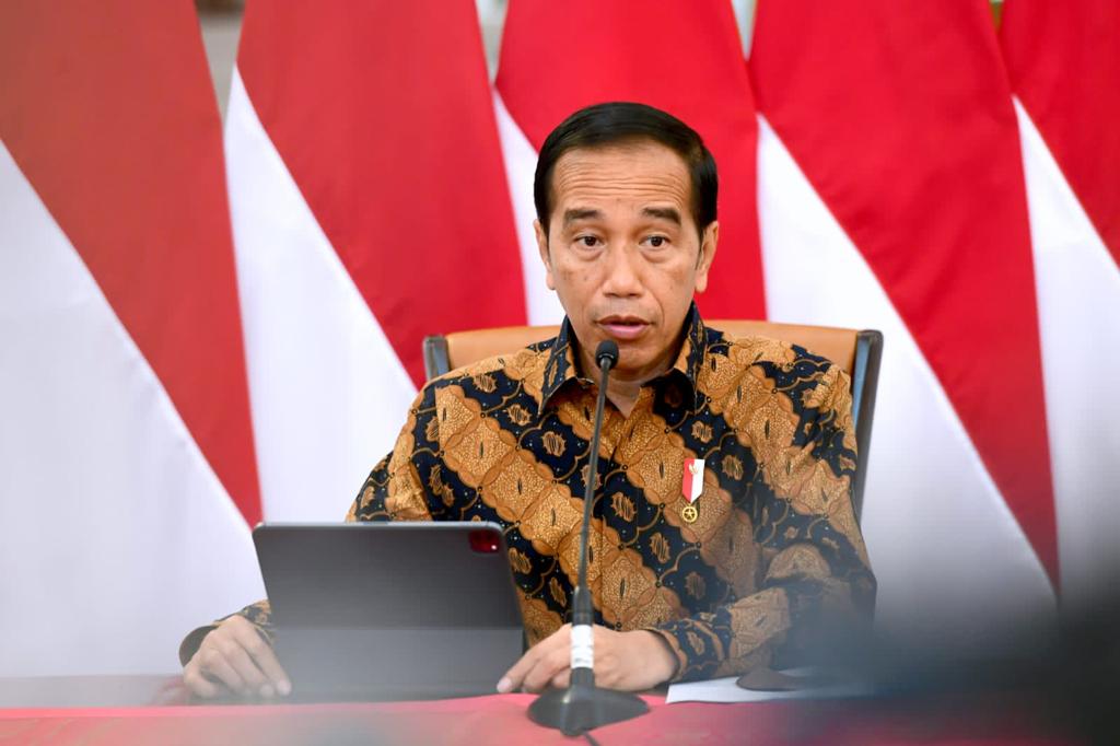 BREAKING NEWS : Presiden Joko Widodo baru saja resmi mengumumkan pencabutan status Pemberlakuan Pembatasan Kegiatan Masyarakat (PPKM) di Indonesia.

Jadi, tidak ada lagi pembatasan kerumunan. 🙌