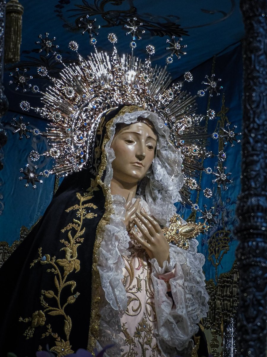 nadal_manu's tweet photo. Otro de los momentazos fue sin duda con la Virgen de los Dolores de Lorca, eternamente agradecido por ser faro y guía este año de alegrías y algún que otro disgusto, pero Ella nunca falla 💙
GRACIAS MADRE NUESTRA DEL CIELO SOBERANA !!!
#Azul #100pre https://t.co/Byl1KnYoPD