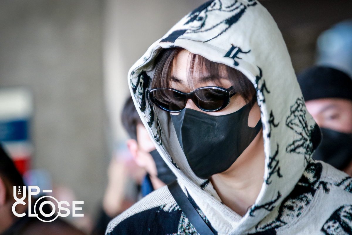 Theupclose's tweet photo. พี่กันต์ มาอย่างหล่อเลยคับ
#BamBam1A #BamBam #뱀뱀
#WelcomeBamBamToThailand
#BamBamxMono29Pattaya2023 https://t.co/ybcGrgmYxh