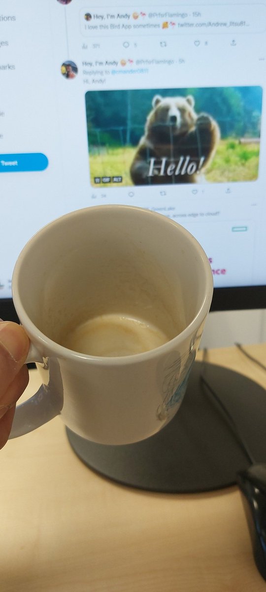 Jairo_Martinez's tweet photo. Bon dia, gm, goedemorgen, buenos días
#amdyneedsmorecoffee #hiandy https://t.co/LwY31hbMup