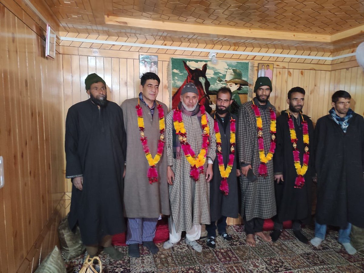 Umesh Talashi tweet media