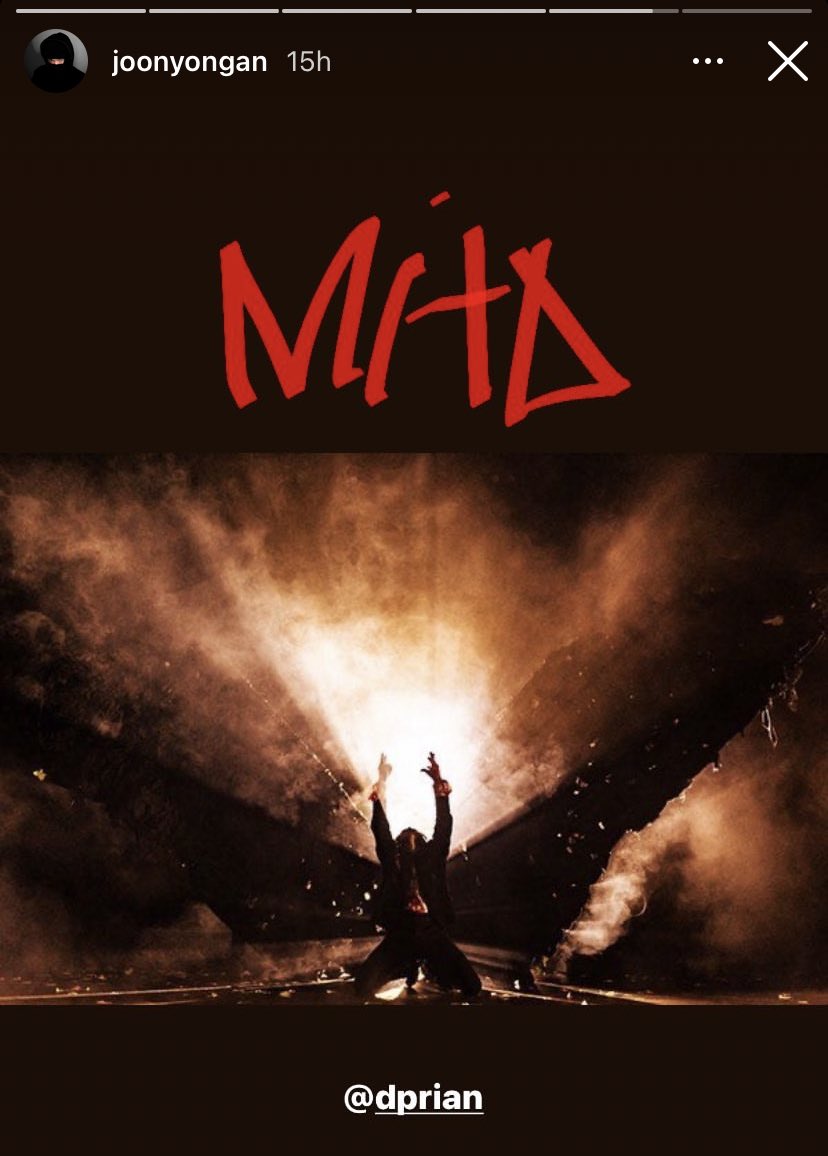 un_consistent's tweet photo. Theory : the triangle at the end represent the Greek letter delta that is often used to indicate “a change” or “the change” #dprian #MIITO #dprregime @DPRIAN_ it also has a value of 4 - (as there is currently 4 characters in the story) ? 🧐 https://t.co/fTM3uJy0aF