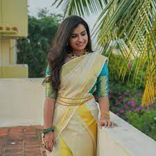 BrindaHere's tweet photo. Quote the #Kollywood movie you've liked most this year
#Bye2022 #Polls2022 #Survey2022 #30thDecR #BiggBossTamil6 #BiggBossTamil #DhivyaDharshini #RamyaSubramanian #SivaangiKrishnakumar #Sivaangi
@DhivyaDharshini @actorramya @sivaangi_k https://t.co/oBCxT4Ih1x