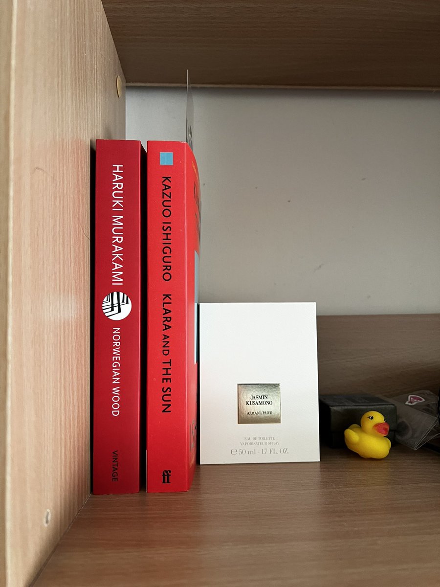 Shizu_w7's tweet photo. First couple books that I’ve bought 😎 https://t.co/VedFb3RQVj