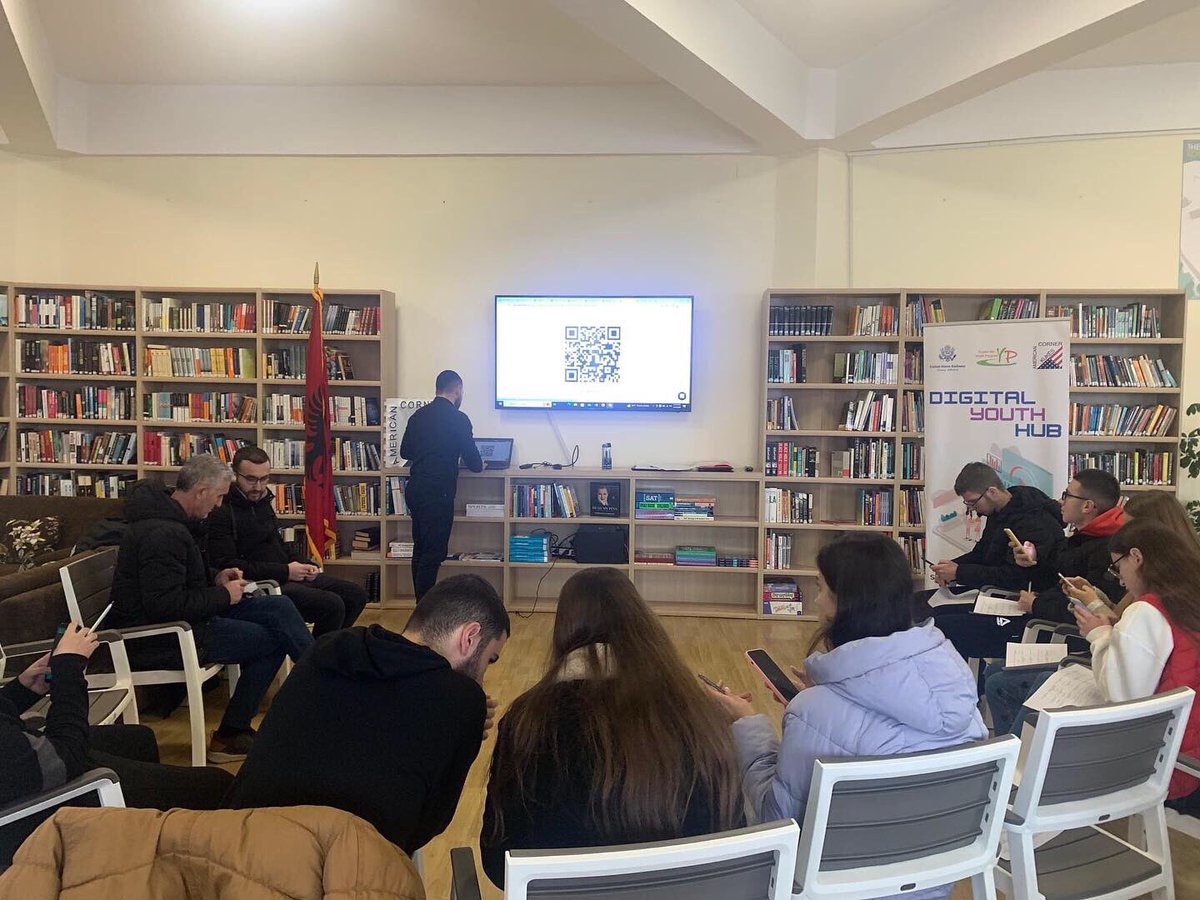 ACKukes's tweet photo. @ACKukes is now a hub for #STEM programs. Our members are learning how to code, while gaining knowledge about artificial intelligence through the "Digital Youth Hub". We believe that through these exiting technology learning experiences, will help our youth envision a future https://t.co/VE5THQVwBr