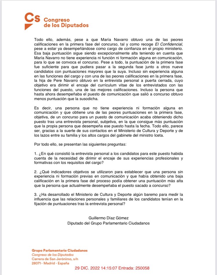 CiudadanosCs's tweet photo. Iceta contrata a la hija de un alto cargo del PSC tras una entrevista de 15 minutos.

Hemos registrado una pregunta para que el ministro nos explique cómo es posible que la persona que obtuvo una de las peores calificaciones en la primera prueba, haya obtenido el puesto. https://t.co/DsQb6u2Z2I