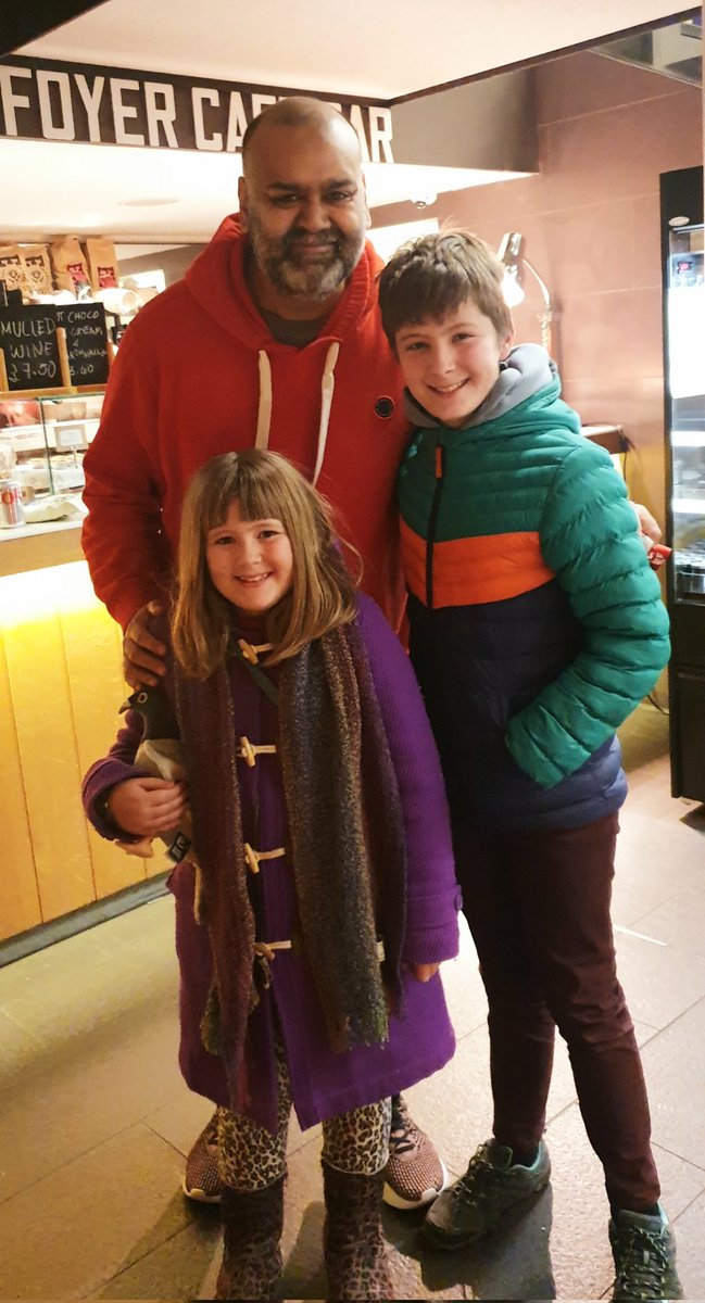 We loved <a href="/SamuelJWilde/">Sam Wilde</a>'s online work over lockdown, making an aardvark or two, so it was wonderful to see his beautiful creations live <a href="/The_Globe/">Shakespeare’s Globe</a> yesterday in The Fir Tree.Absolute bonus to meet actor @tonyjay78 afterwards;he was so lovely with Noah&amp;Hazel,they were thrilled!