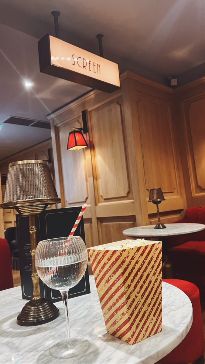 Discovered on TikTok, and did not disappoint! 🍿 I went to the cutest little picture house in Edinburgh yesterday to watch the new Whitney Houston film, I Wanna Dance, and quite frankly it was fabulous!