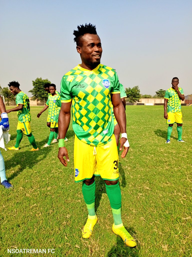 Nsoatreman_FC's tweet photo. The Older The Wine.....🍷🍷
FREDERICK BOATENG
#Obinimsticker https://t.co/JEpL6yLbK7