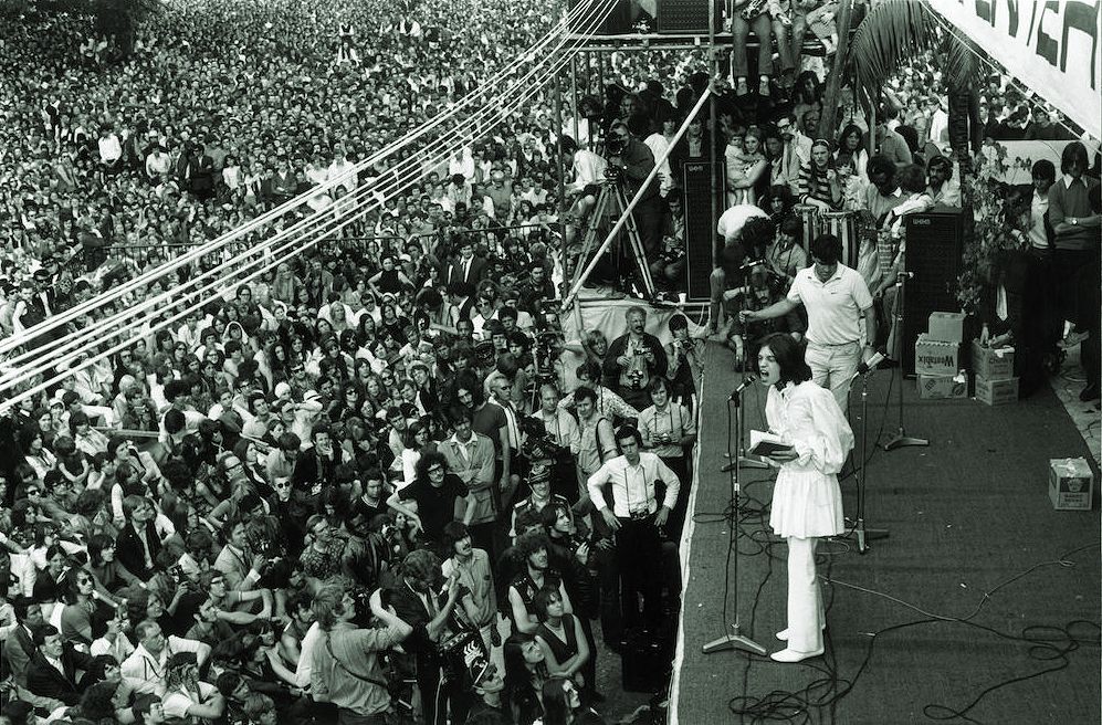 Allo digger de #livemusicband !
Monc PlayTime met en orbite sa récap’ 2022 (7ème édition). 
Toutes ses vidéos de concerts de l’année accessibles en un clic, c’est trop freak ! (Et le data center transpire moins)🤓
Voir : facebook.com/groups/ALiveAn…