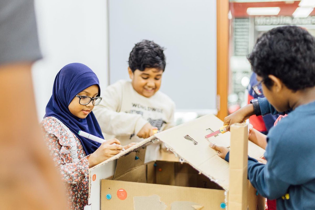 Comstudiomv's tweet photo. Our little makers had a blast learning about 3D printing and building a house out of cardboard during kids open studio session! It was amazing to see their creativity and teamwork in action. We can't wait to see what they come up with next! https://t.co/eS1XKdKfYX